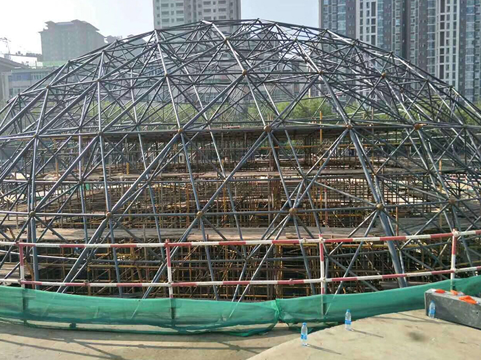 海林球形网架钢结构施工